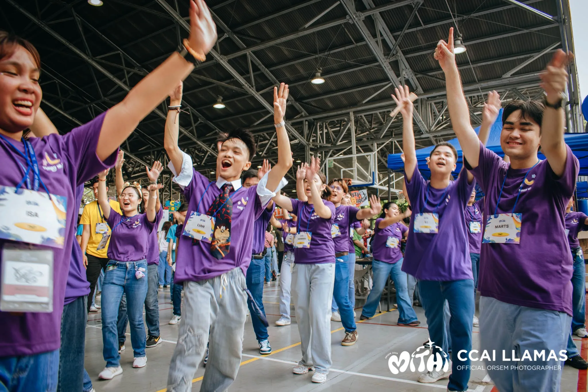 Talks and Tours volunteers raising their hands during an OrSem activity